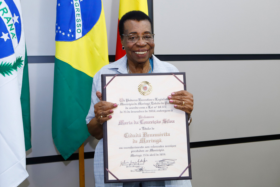 Maria da Conceição Silva é homenageada com título de cidadã benemérita de Maringá