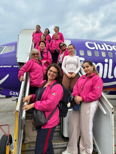 Ladies in Pink da Unati Maringá em Londres e Paris