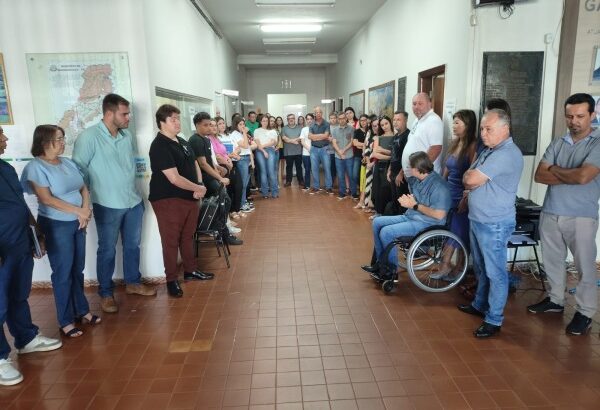 Beto Dentista faz a primeira visita a cada repartição pública de Mandaguaçu para conheçar as demandas