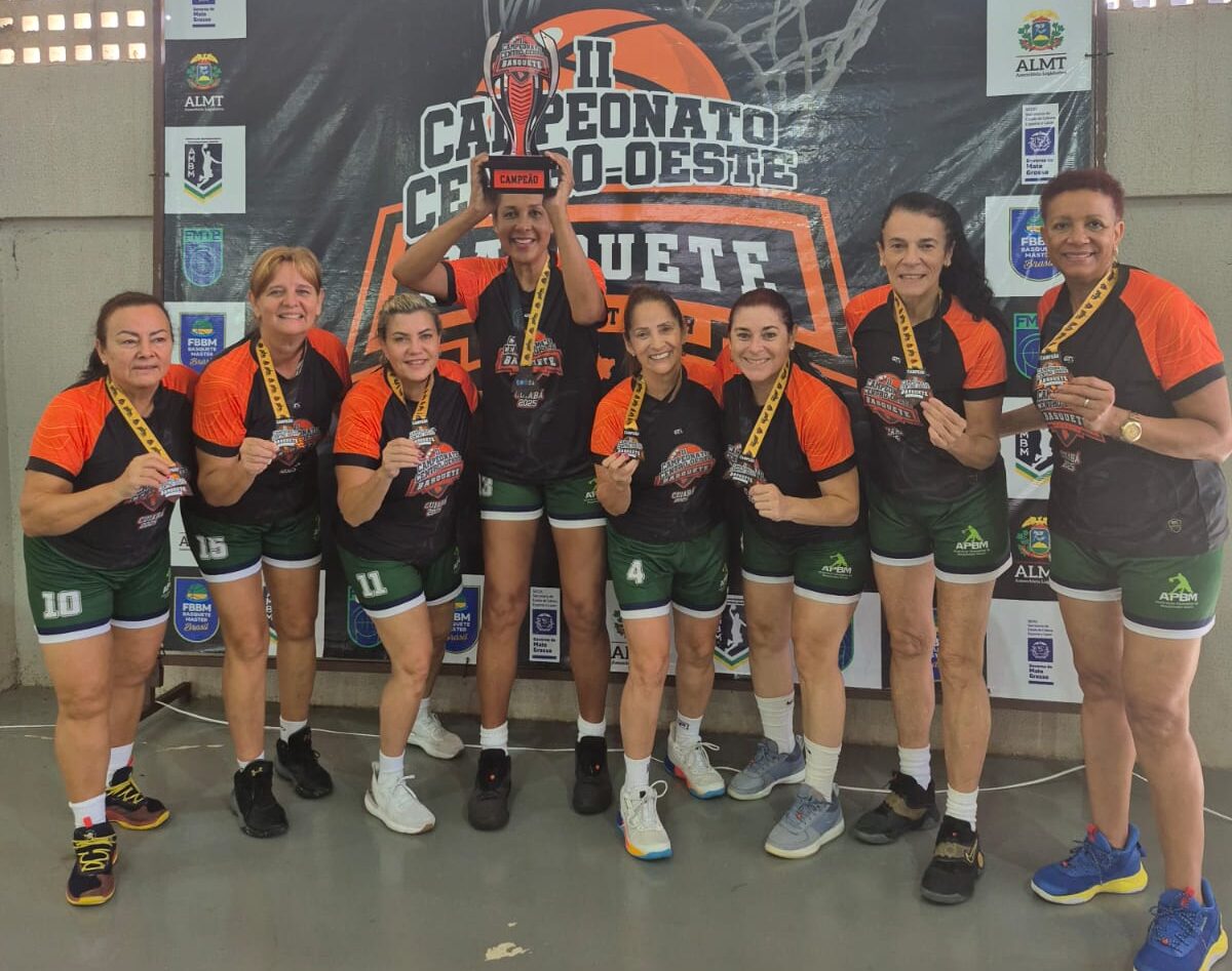 Seleção feminina de basquete master do Paraná representa o Brasil no Mundial Ticino 2025, na Suíça