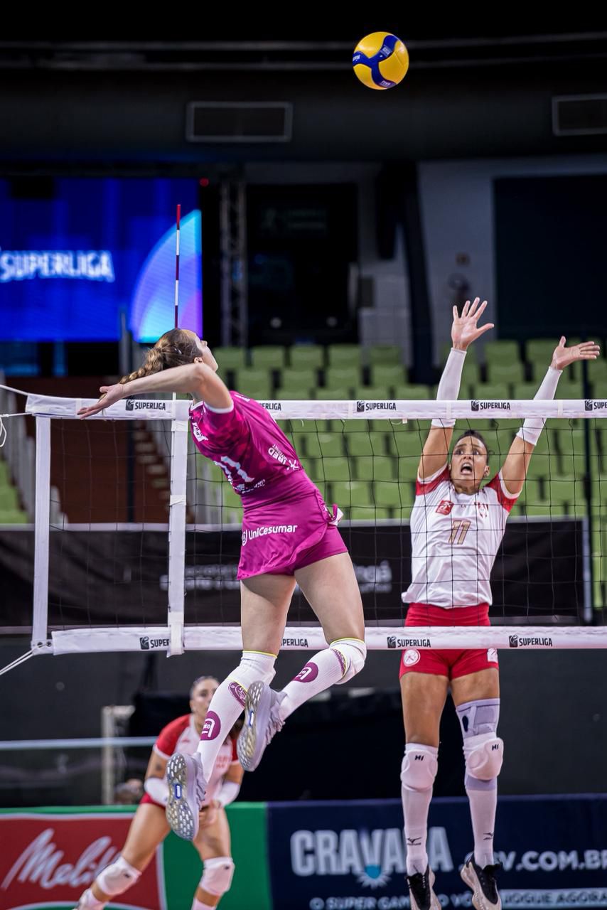 Sancor Maringá Vôlei vence o Tijuca por 3 a 0 e sobe para quinto na tabela
