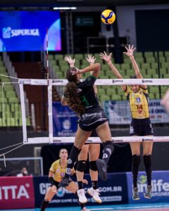 Sancor Maringá bate o Mackenzie em confronto direto valendo vaga no G8