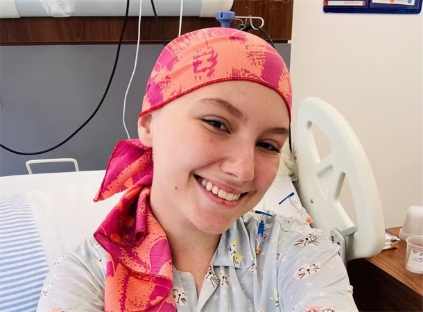 Isabel Veloso, influenciadora que compartilhava nas redes sociais sua rotina na luta contra o câncer, morre aos 19 anos   Foto: Instagram


