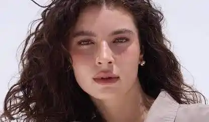 Alanis Guillen encerra relacionamento por causa de postagens de ódio por namorada