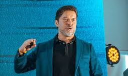 Gian Bruneri ministra palestra no Sebrae sobre os impactos da reforma tributária nos pequenos negócios