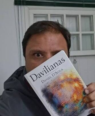 Davilianas, novo livro de Daniel D'Ávila