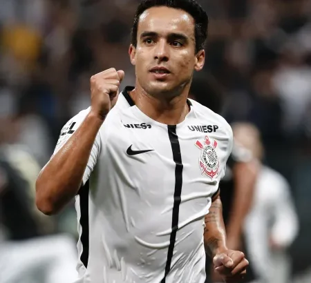 Ex-jogador Jadson é preso por suspeita de agressão à mulher