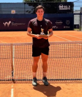 João Schiessl é campeão do World Tennis Tour M15 Maringá